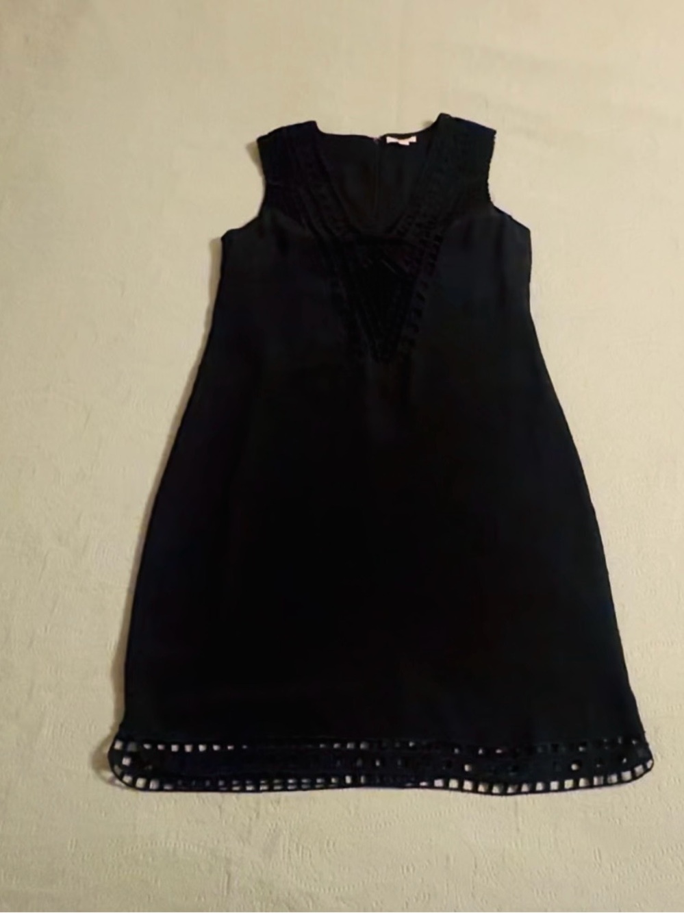 Ella Moss cocktail dress lace accents, v neck, back zip, used/good.